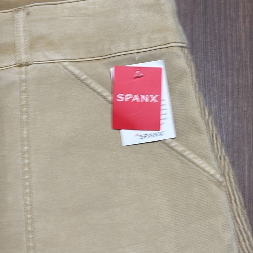 SPANX Tan Utility Shorts NWT Size 3X Pull-On Stretch Shaping Casual Shorts - Picture 2 of 7
